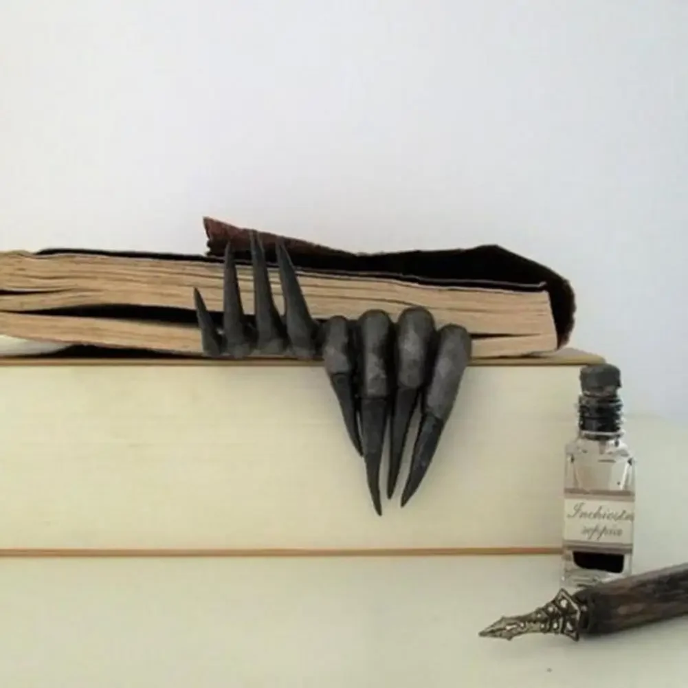 Thriller Devil bookmark tangan - Resin Art Bookmark ulasan dan harga
